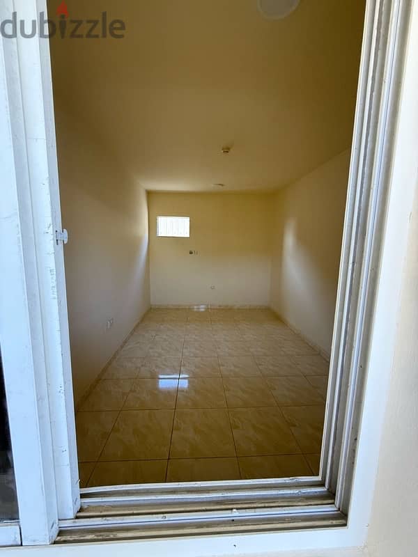 27 spacious Room For Rent - with A/C 1