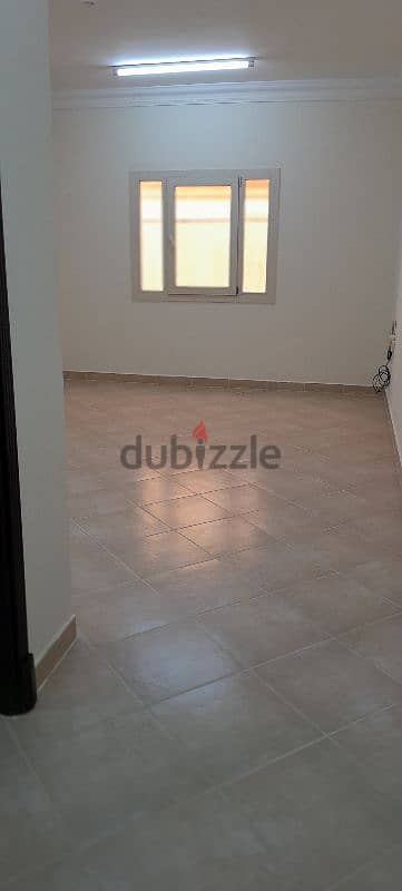 2bhk family apartment good cleen near naseem Medical wakara 5