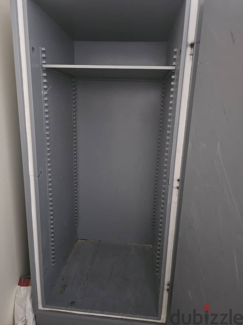 Godrej huge safe Available for sale 3