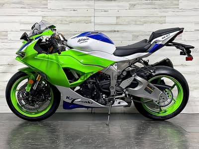 2024 Kawasaki ninja ZX-6R (+97466574363)