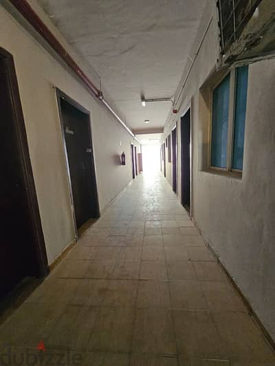 10 ROOMS for rent in industrial area