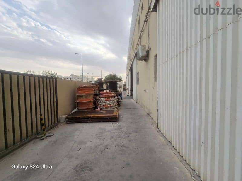 ## 3600 sqmt Warehouse for Rent - Doha Industrial Area** 6