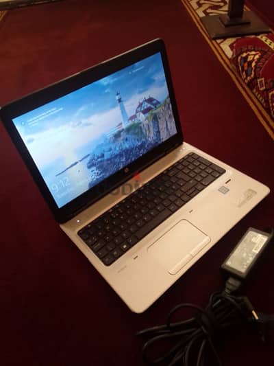 HP laptop i3-6 generation