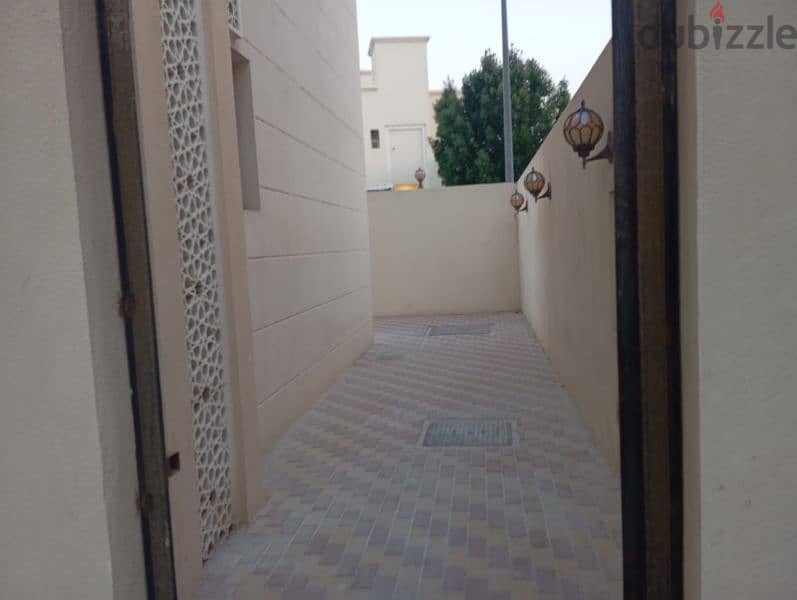 5 BD villas inside compound ain khalid 14