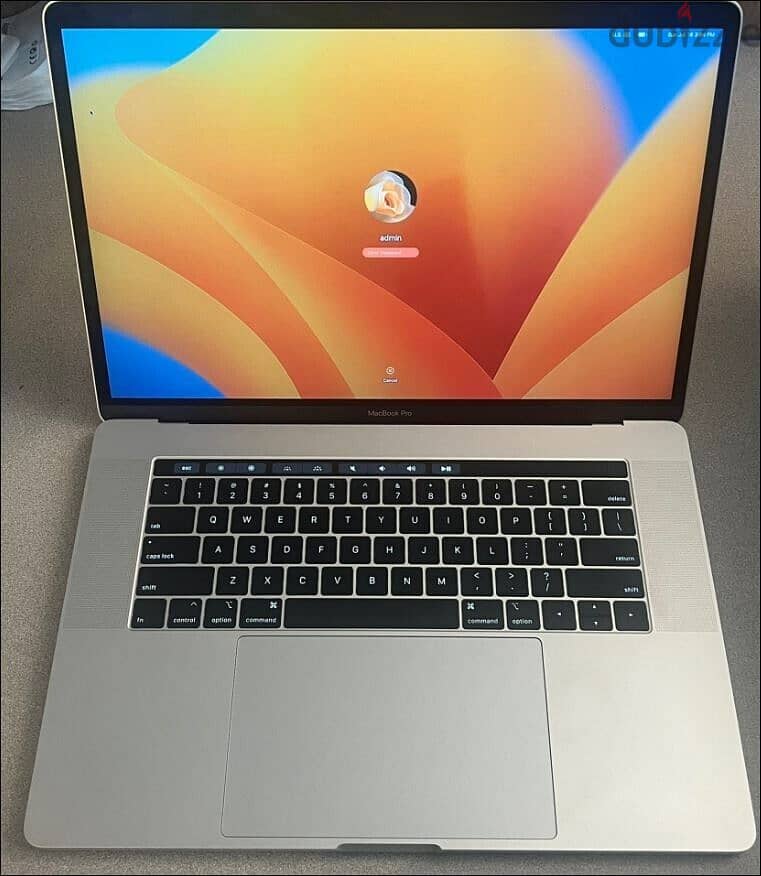 Apple MacBook Pro 16 Inch 2019 8-Core i9 1TB 16GB RAM Touch Bar 0