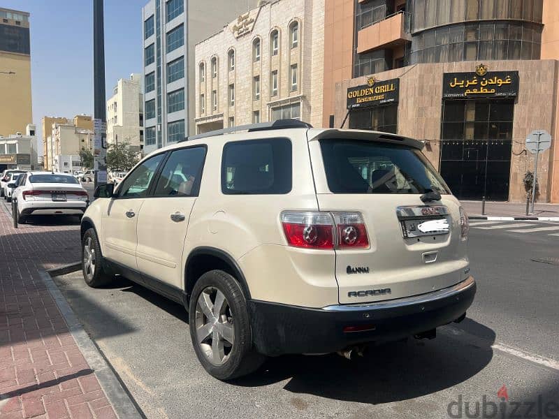 GMC Acadia 2011 7