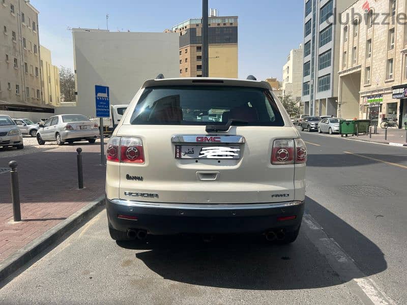 GMC Acadia 2011 8