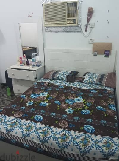 furnished room available mansoora