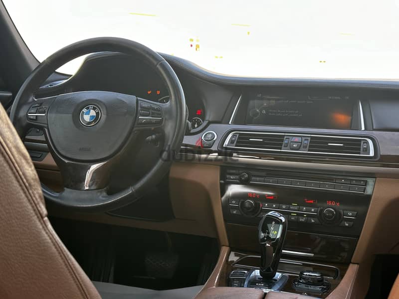 BMW 750 2013 LI 5