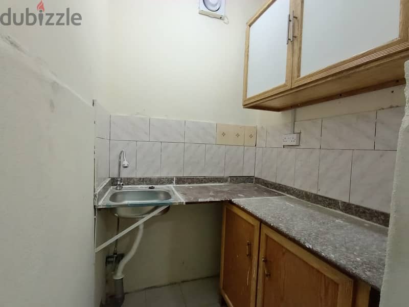 studio available abu hamour near souq al baladi 2