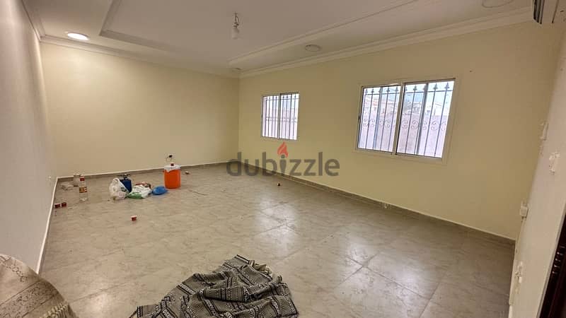 5 Bedroom + MaidRoom Villa in Ainkhalid 3