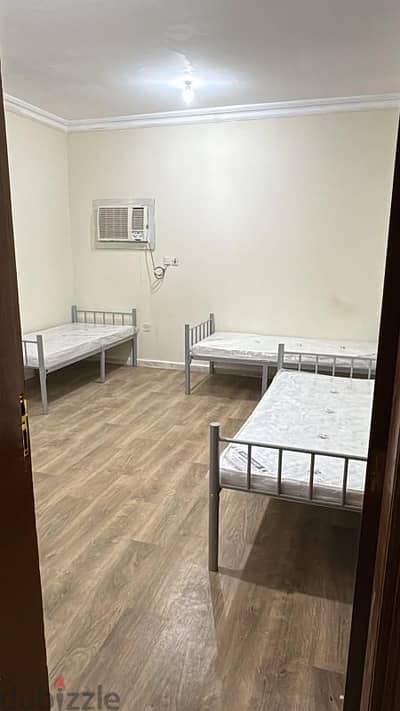 furnished Bedspace available ummguwailina near museum metrostation