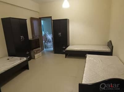 Ladies Bedspace Abvailable For Rent In Old Airport