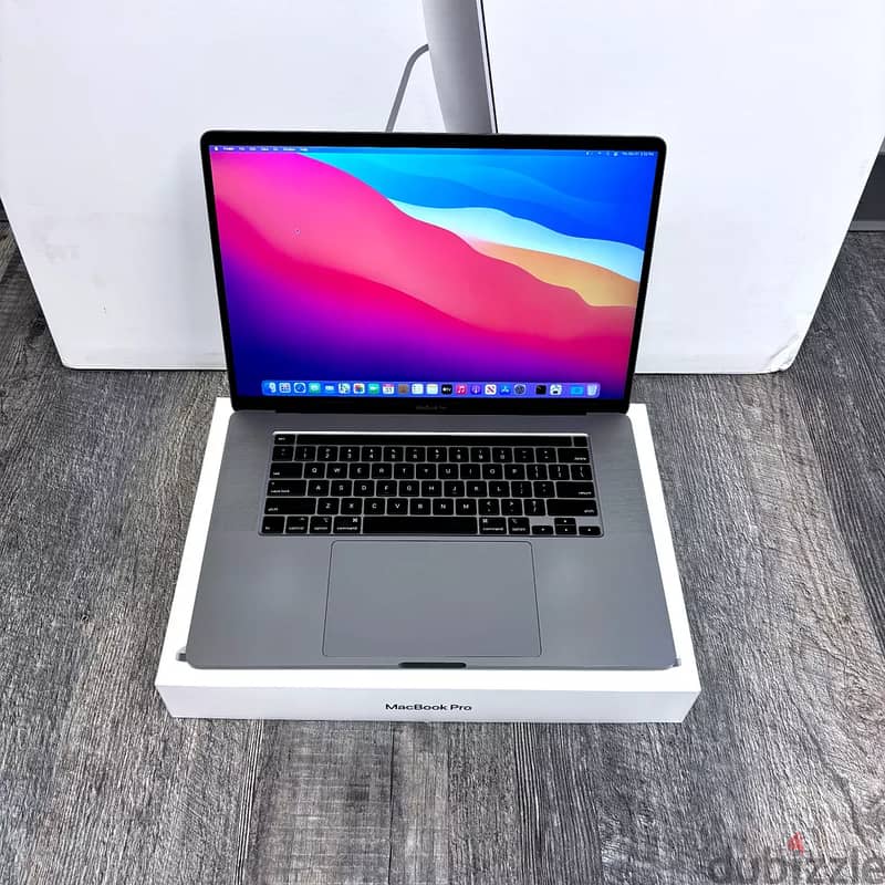 Installment Apple Macbook pro sealed in box WhatsApp:+16266453424 3