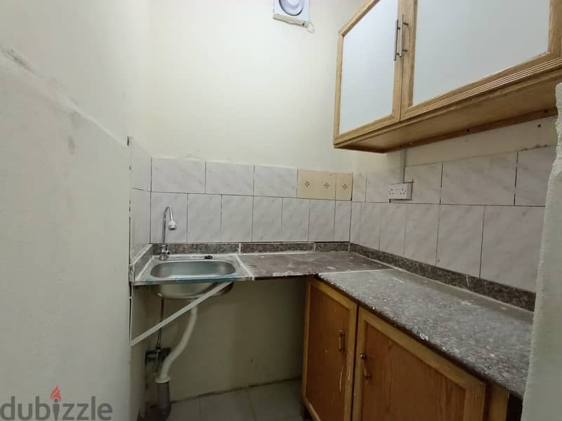 studio available abu hamour near souq al baladi 2