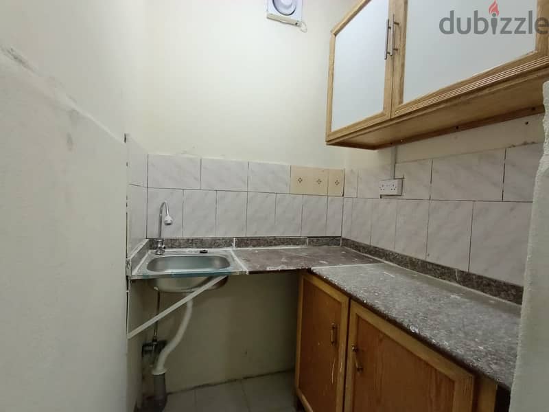 studio available abu hamour near souq al baladi 2