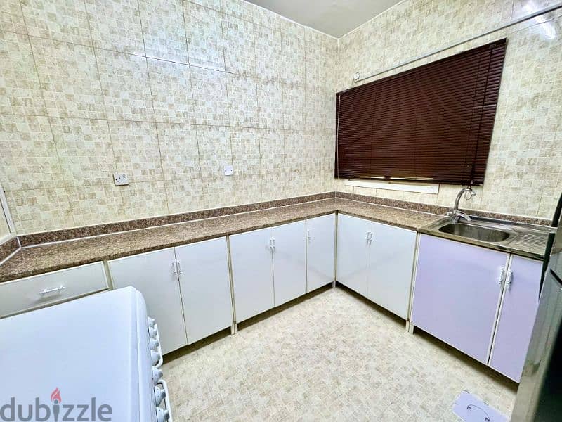 NO COMMISSION - Fully Furnished 2 BHK FLAT Near HMC [ Bin omran ] 6