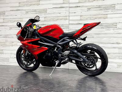 2015 Triumph Daytona 675 (+971561943867)