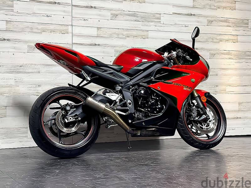 2015 Triumph Daytona 675 (+971561943867) 2