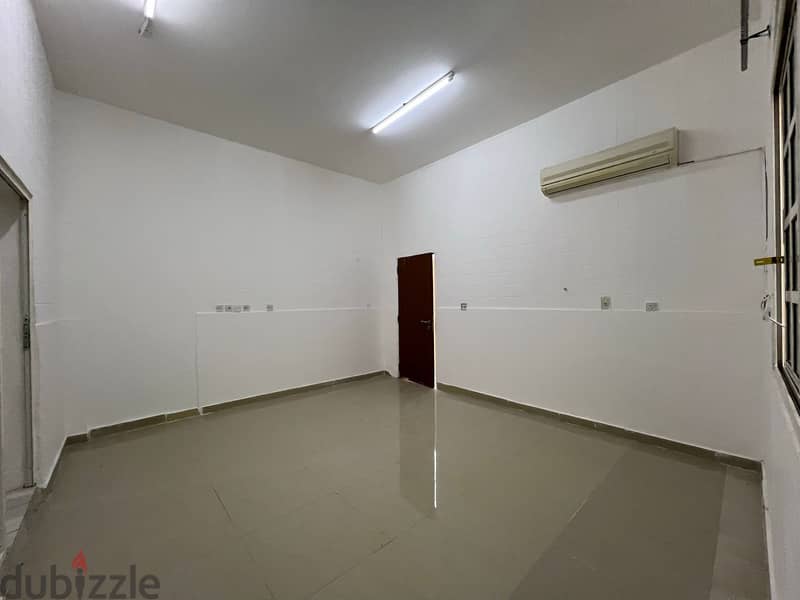 Unfurnished Studio For Rent In Al Aziziyah 2