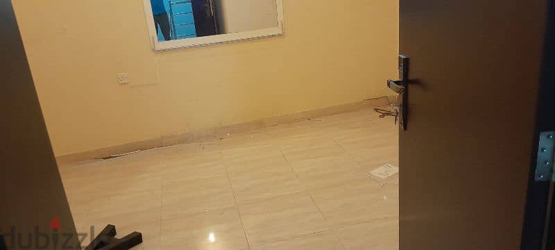 duplex 5bhk family apartment near naseem Medical wakara 6