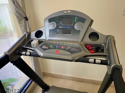 X-Trend LT3000 Treadmill