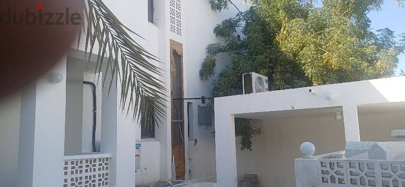 Brand new 8 B/R Compound Villa near Ansar Gallery( Suitable for Staff) 1