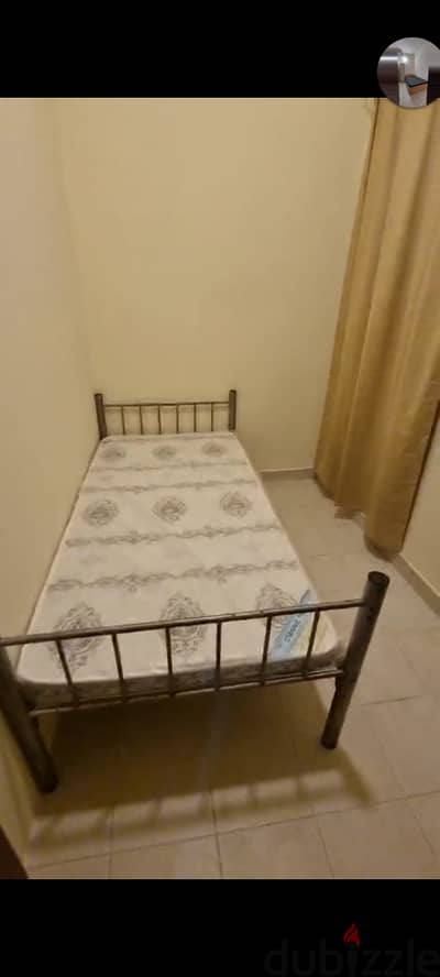 Partition room for single person available in Al Sadd