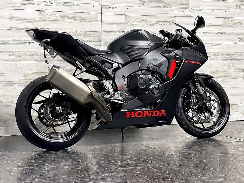 2017 Honda CBR 1000RR(+971561943867) 2