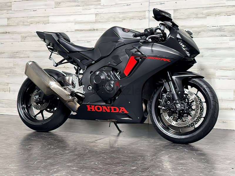 2017 Honda CBR 1000RR(+971561943867) 3