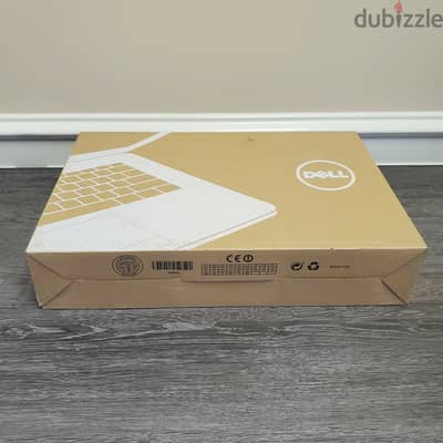 Dell Inspiron 7501 15.6" FHD - Intel Core i5 - 8GB Memory - 256GB SSD