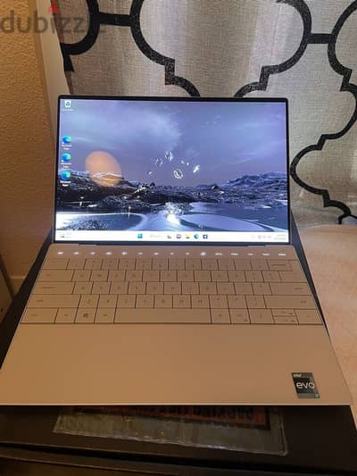 Dell XPS 13 Plus 13.4" - 13th Gen Intel Evo i7 - 32GB - 1TB SSD