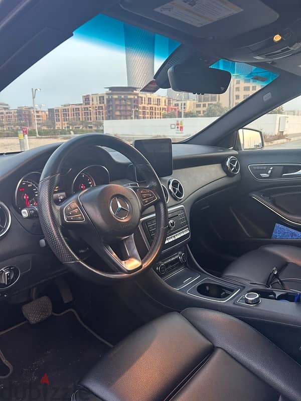 Mercedes-Benz GLA 250 2019 negotiable 4