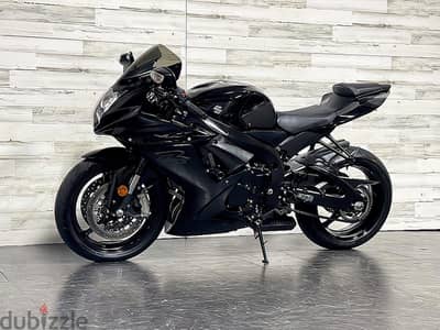 2020 Suzuki GSX-R600  (+97466574363)