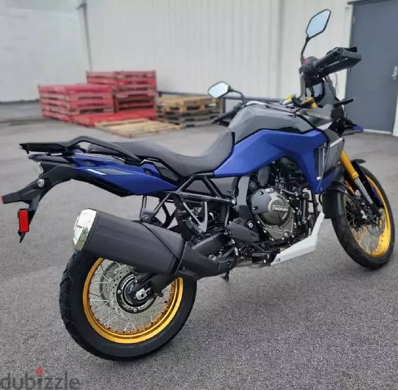 2023 Suzuki V-Strom 800DE adventure (+971561943867) 2