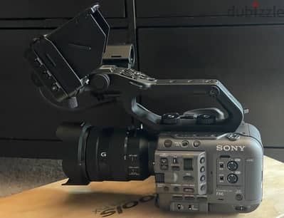 Sony FX6 Digital Cinema Kit 24-105mm Lens