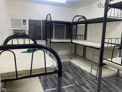 300QR Bed space available