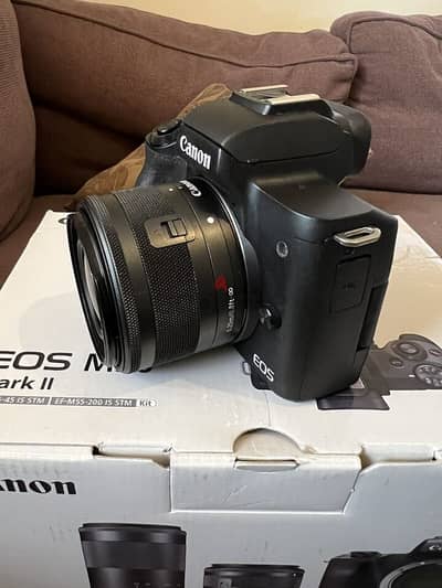 Canon E O S M 50 Mark II Mirrorless 15-45mm and 55-200mm Lenses