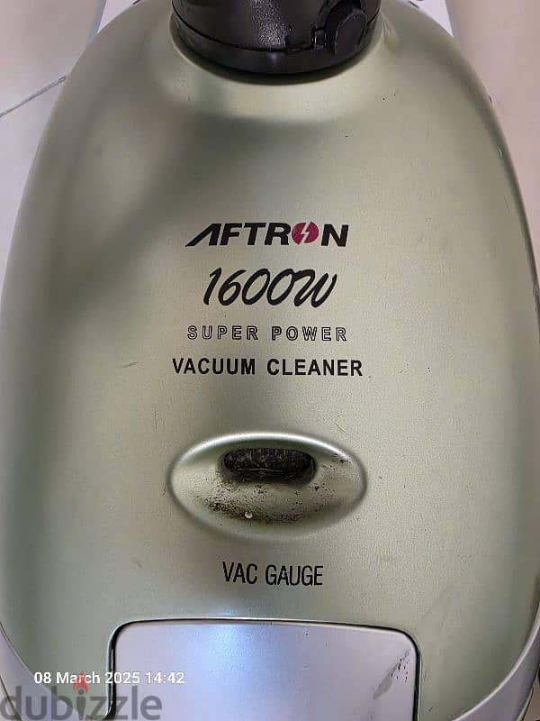 Vaccum Cleaner 3