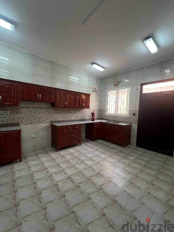 attached villas for rent in markhiya 3