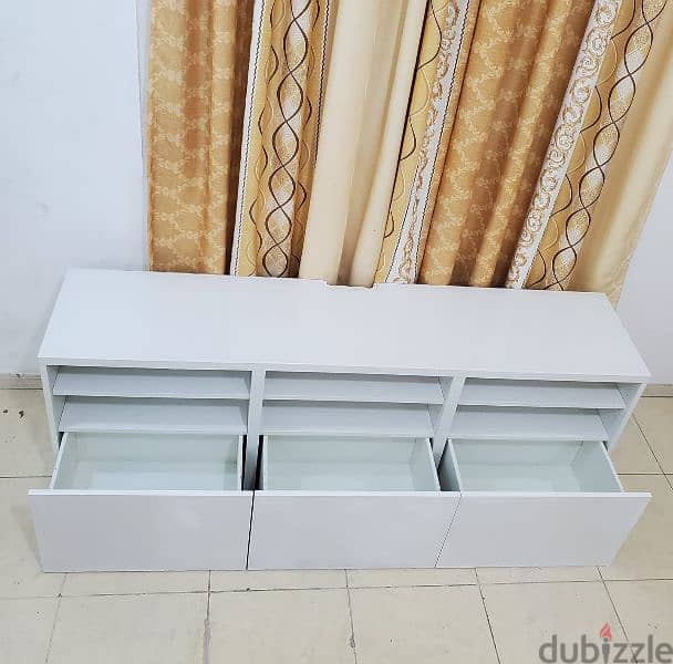 TV stand for sale excellent condition 3