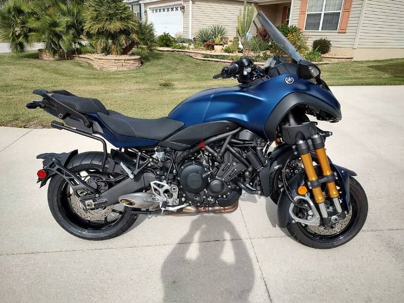 2019 Yamaha Niken GT (+97466574363) 1