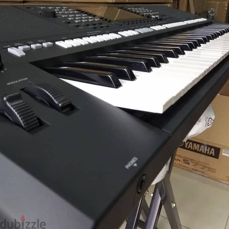 Yamaha psr s775 keyboard 0