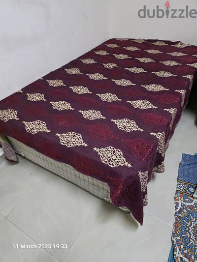 Single bed with mattress