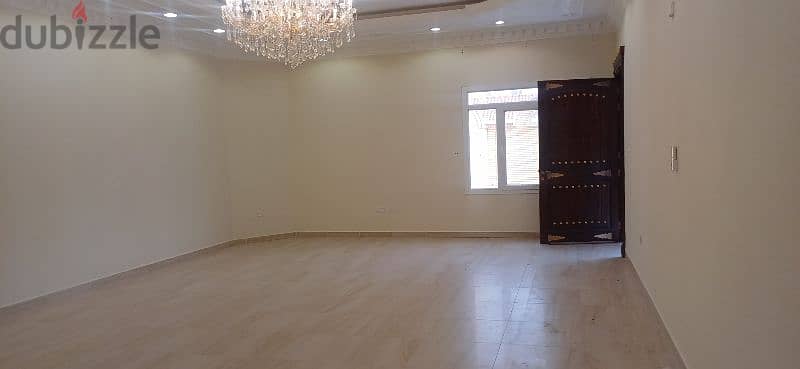 Freestanding 6 B/R Villa near Sports Club( Iskan/ Personel Contract) 7