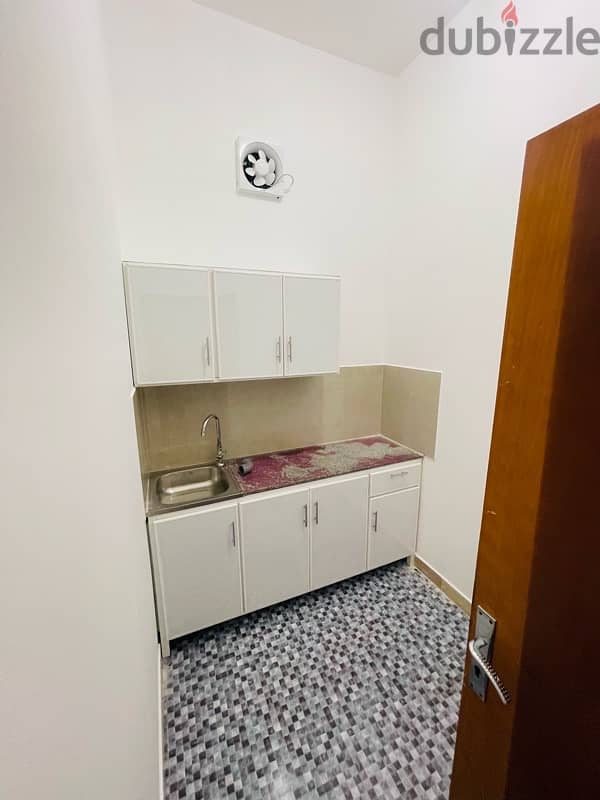 studio brand new for rent in wukair 1700 Qr 3