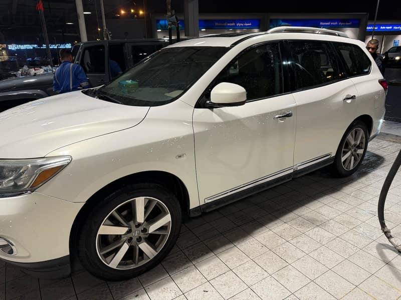 Nissan Pathfinder 2014 Hybrid SV 3