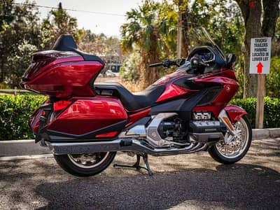 New 2023 Honda Gold Wing (+97336687141)