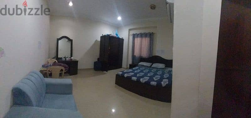 1 bhk unfurnished flat near metro station Wakra available from April, 1