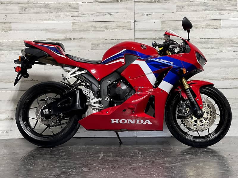 2023 HONDA CBR600RR +974 66574363 1